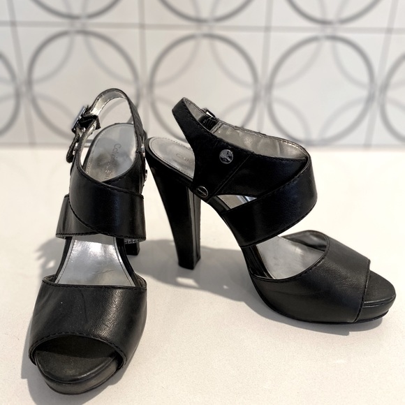 Calvin Klein Heel - Picture 2 of 3